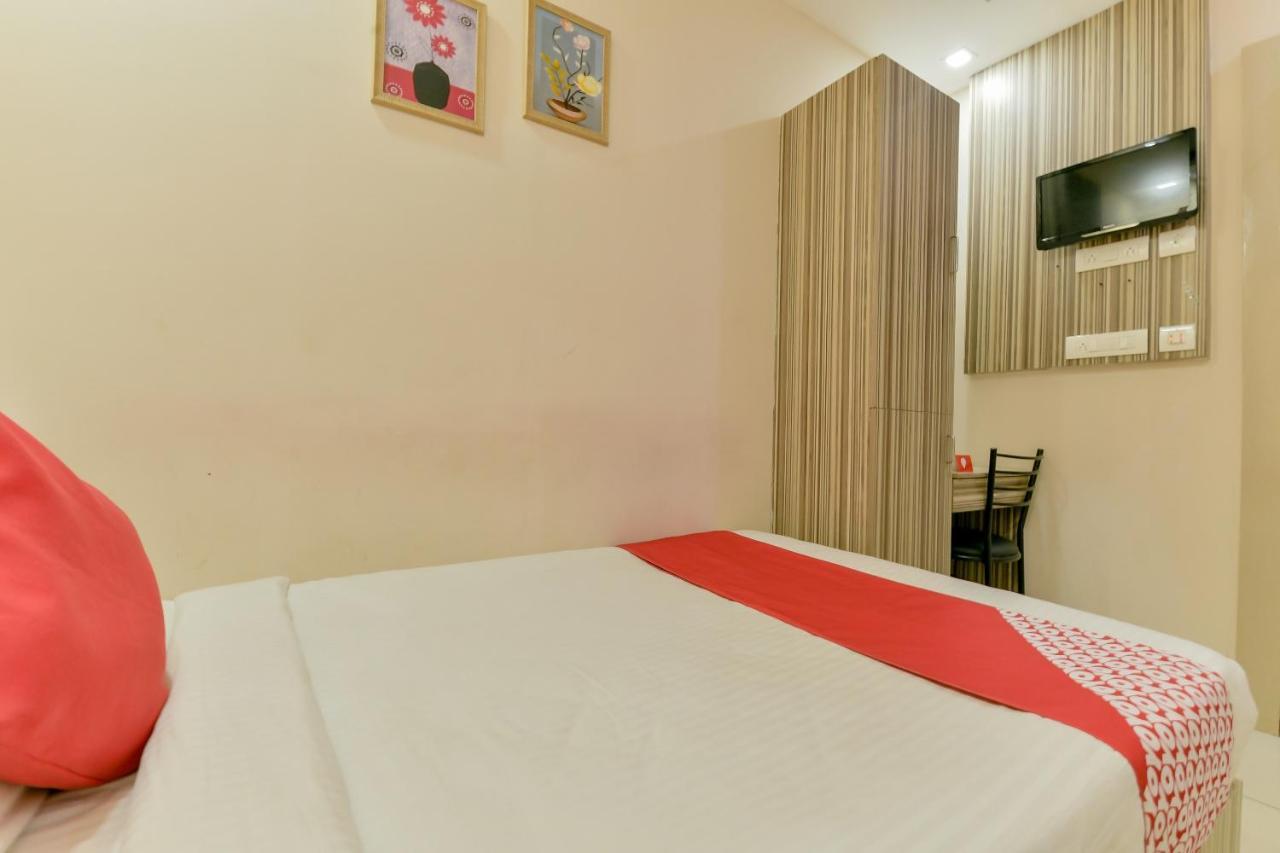 Oyo 7077 Reegate Inn Kochi Exterior photo